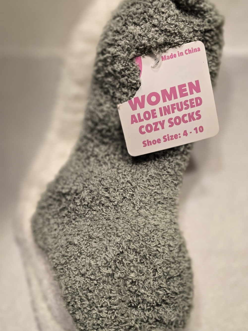 Women Aloe Infused Cozy Socks - Sage Green